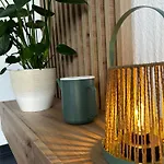 Elya Mit Garten, Wellness, Shopping, Auszeit *