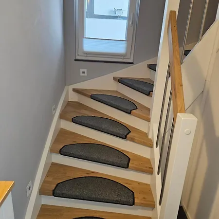 Elya, - Ruhe, Wellness Und Shopping In Perfekter Lage Lägenhet