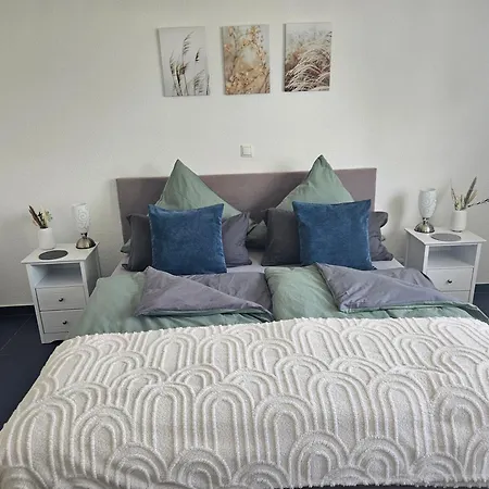 Elya, Ihre Auszeit Zwischen Therme, Outlet,