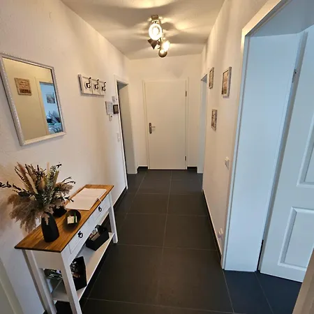 Апартаменты Elya, Privater Garten, Ruhige Lage, Outlet