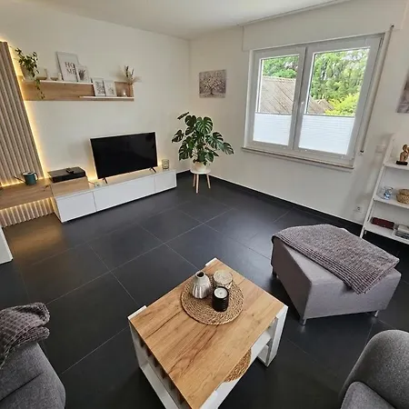 Apartment Elya Gartenparadies Nahe Events, Outlet Und