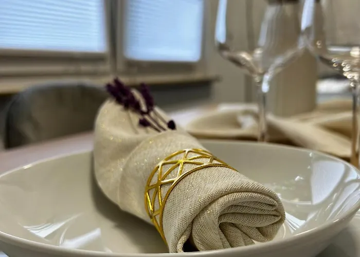 Elya, - Ruhe, Wellness Und Shopping In Perfekter Lage Apartamento