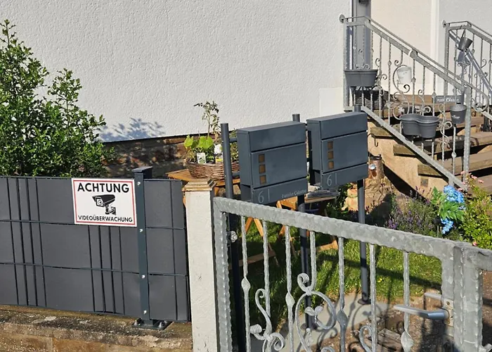 Apartament Elya Mit Garten, Wellness, Shopping, Auszeit Bad Muenstereifel