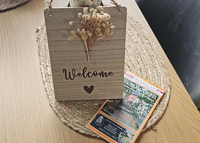 Fewo Elya Mit Garten Ruhig Nahe Wellness Und Shopping Apartmán *