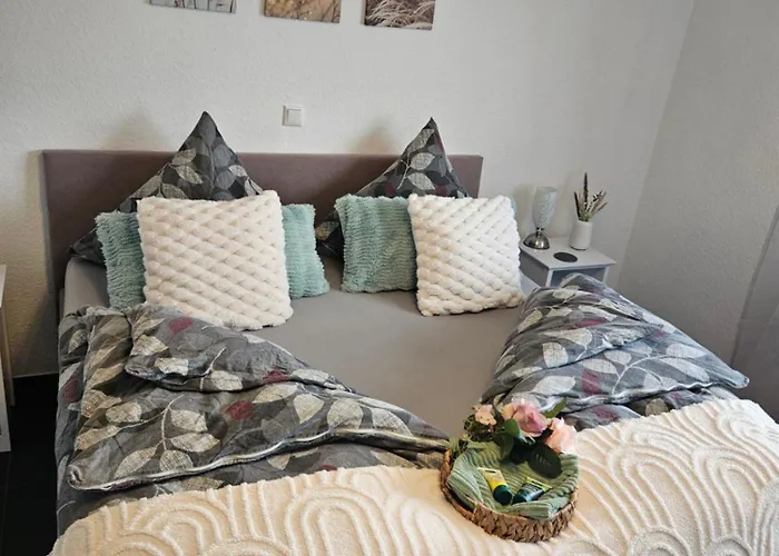 아파트 Fewo Elya Mit Garten Ruhig Nahe Wellness Und Shopping